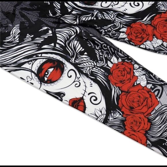 Sugar Skull Polyester Leggings XL NWOT - Picture 2 of 13